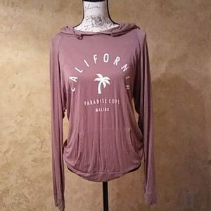 Long sleeve hooded shirt